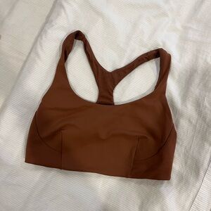 Lululemon wunder train bra